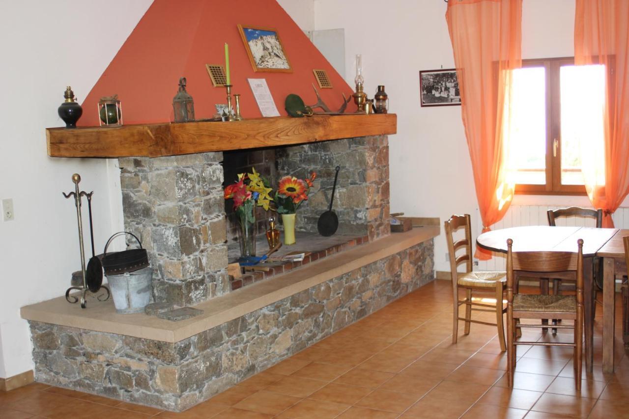 Chambre D'Hote "Chez Antoinette Et Charles" Santo-Pietro-di-Venaco Luaran gambar