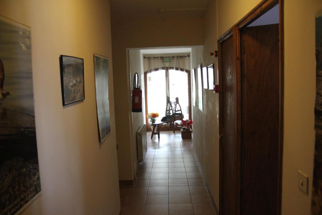 Chambre D'Hote "Chez Antoinette Et Charles" Santo-Pietro-di-Venaco Luaran gambar
