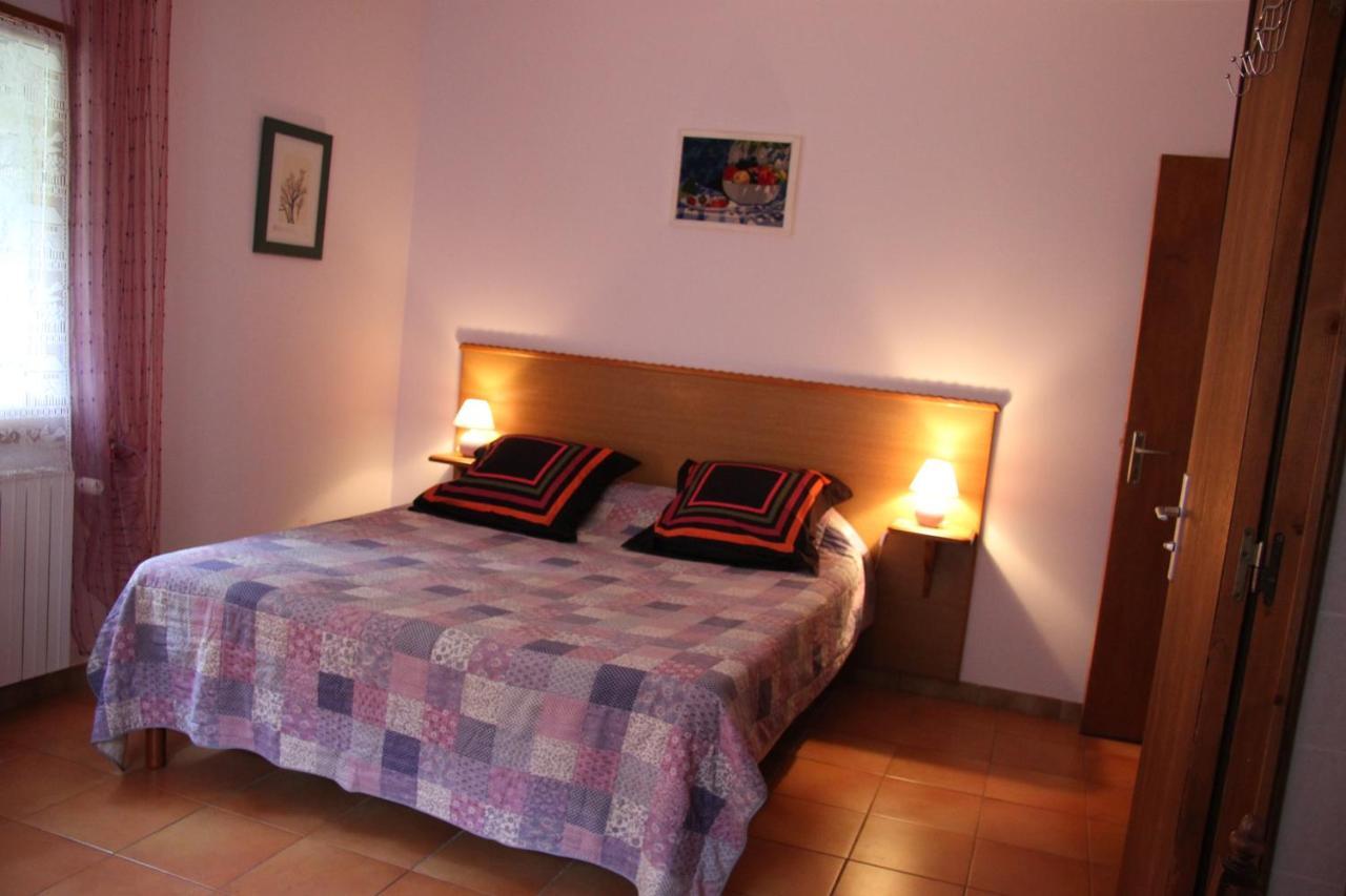 Chambre D'Hote "Chez Antoinette Et Charles" Santo-Pietro-di-Venaco Luaran gambar